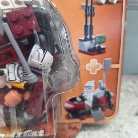 NEW LEGO Star Wars Clone Trooper Accessory Pack 40558 Minifigure Set 66pcs - Picture 5 of 7